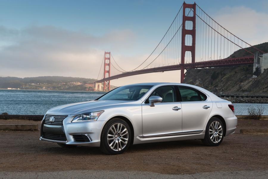  Lexus LS460 2013 года  (фото 94 из 111)